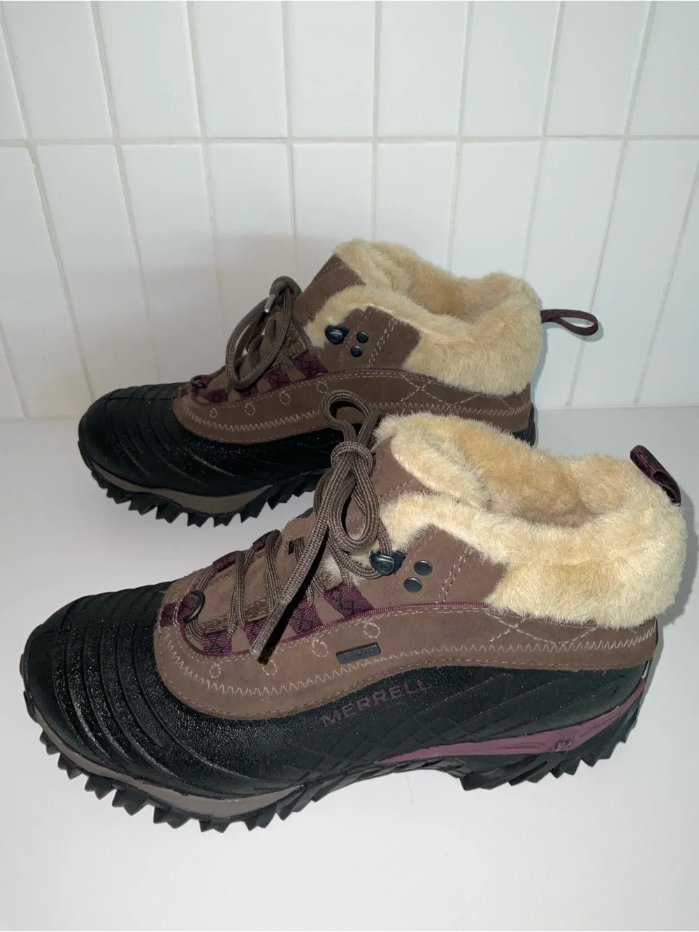 Merrell insulated ankle